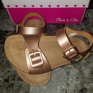 Size 10/Toddler girl/Rose gold/FOOTBED SANDAL
